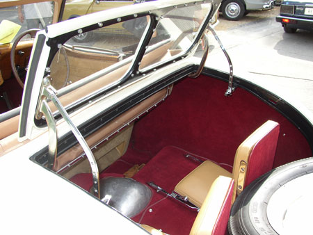 Triumph Roadster 2000